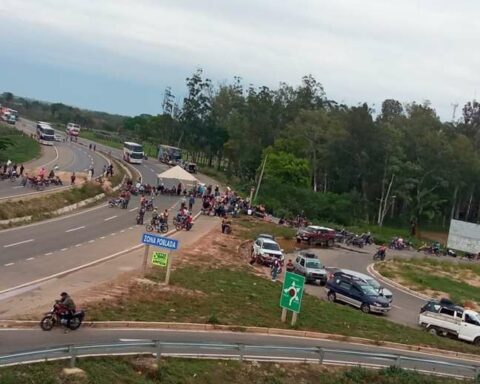 Portachuelo reinforces the blockades and radicalizes the measure of pressure in favor of the census