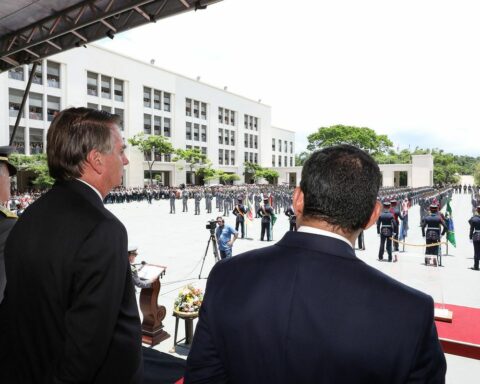 President Bolsonaro participates in the graduation of cadets at Aman