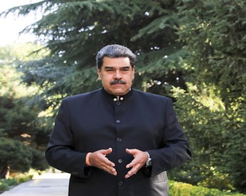 President Maduro welcomes the scope of dialogue between the National Government and the opposition sector