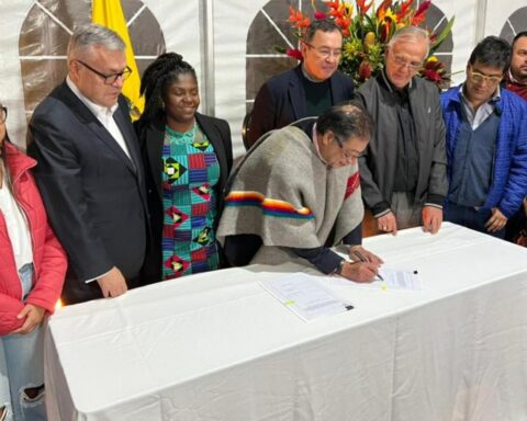 President Petro has already sanctioned the total peace law