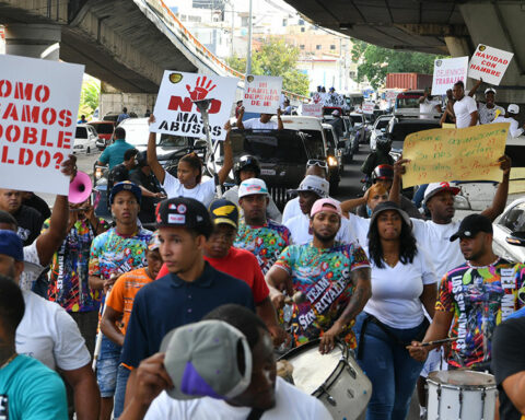 Protests continue over reduced alcohol sales hours in GSD