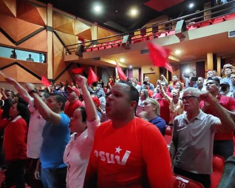 Psuv militancy in Sucre prepares to renew political teams