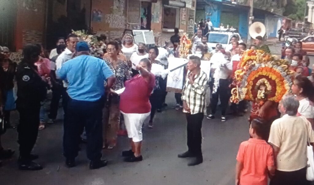 Regime cancels procession in Masaya and forces faithful to return to the parish