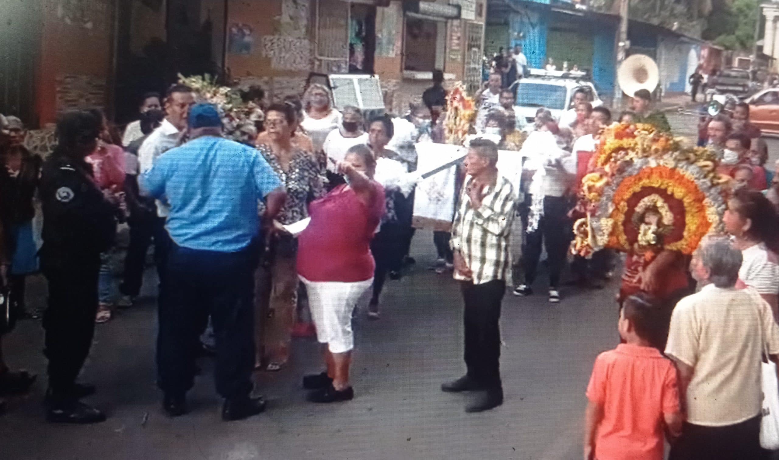 Regime cancels procession in Masaya and forces faithful to return to the parish