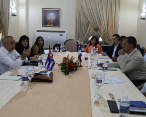 Honduras, Cuba, cubanos