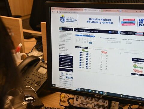 Results of the pool and afternoon raffle on Tuesday, November 8