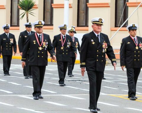 Retired Navy Officers Seek Approval for OAS Mission Hearing
