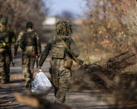 Russia withdraws from the annexed Ukrainian city of Kherson