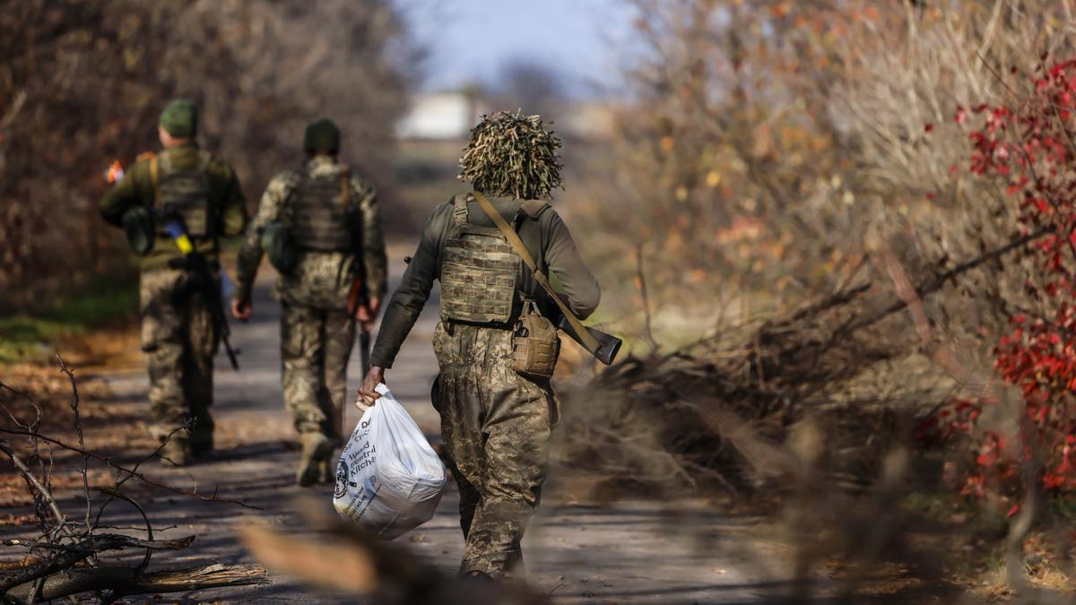 Russia withdraws from the annexed Ukrainian city of Kherson