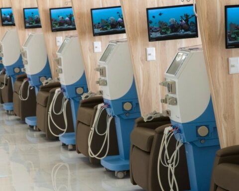 Salud Digna signs an agreement with the IMSS to offer hemodialysis treatments