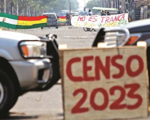 Santa Cruz will go to another council and Rector Cuéllar will go on a hunger strike for the 2023 census