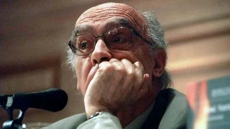 Saramago, his validity and controversial lucidity on the centenary of his birth
