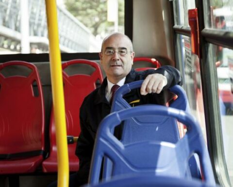 Sergio París would be the new director of Aerocivil