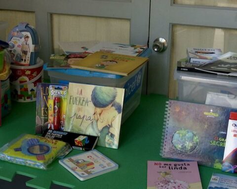Sinae presented a kit of didactic materials for children's recreation in emergency situations