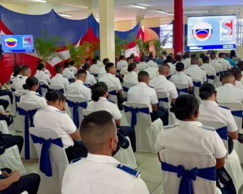 Start Cycle of Sociopolitical Training in Human Rights at UNES