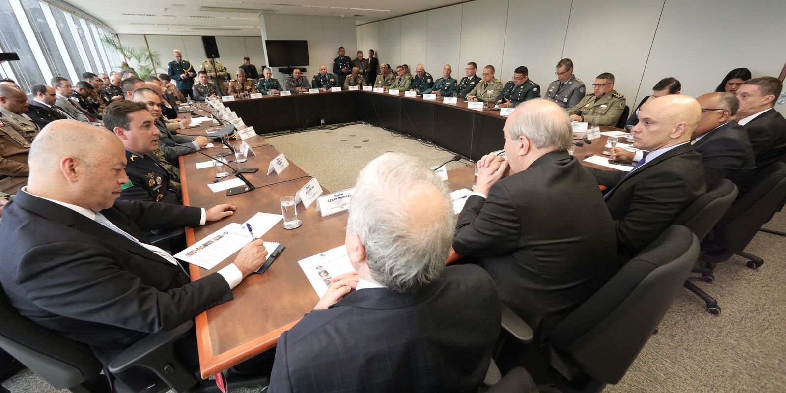 TSE president and PM commanders discuss actions in the elections