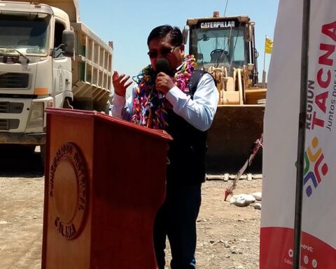 Tacna: Governor Juan Tonconi hopes to leave 10 files to the next administration