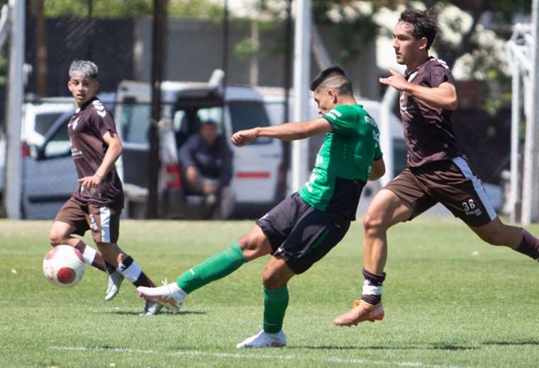 The Bolivian U-17 team won its first friendly in Argentina