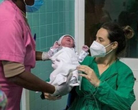 The Cuban Government attributes the high infant mortality to the lack of personnel