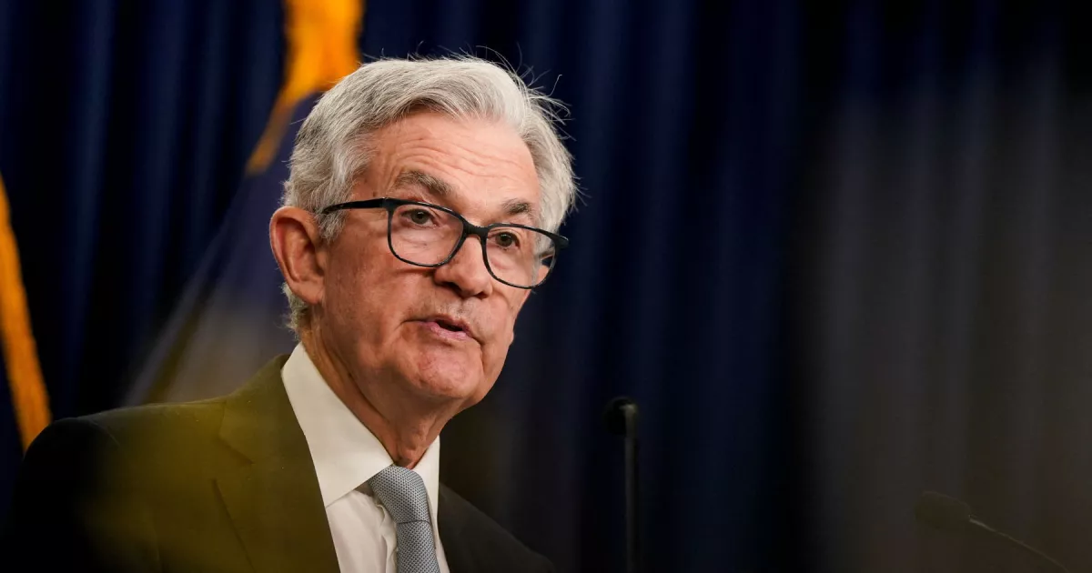 The Fed contemplates less aggressive increases in its interest rate