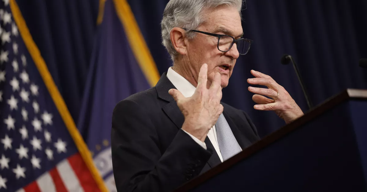 The Fed rules out an early pause in interest rate increases