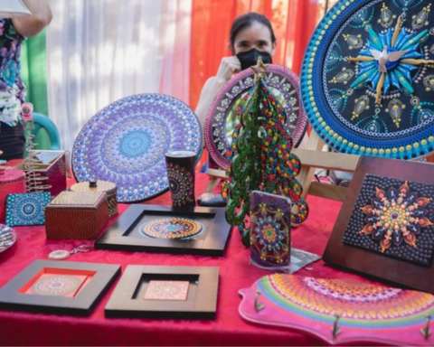 The Italian Christmas market returns in Plaza Italia