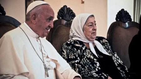 The Pope's letter to Mothers: "I want to be close to all those who mourn his departure"