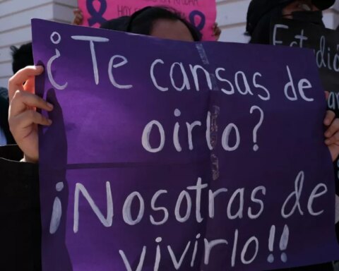 The Senate criminalizes sexual harassment;  increases penalties for acid attacks