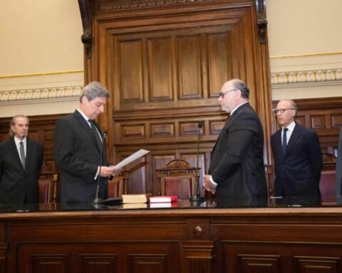 The Supreme Court swore in the new members of the Judicial Council