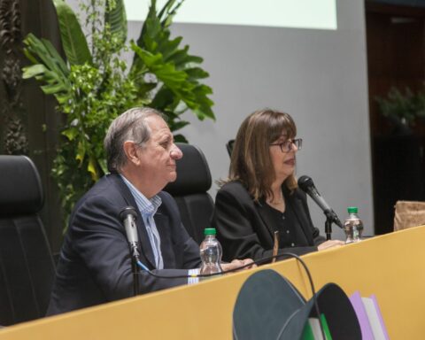 The book "The old braid", whose author is the general secretary of ALADI, combines history and current affairs with a geopolitical perspective