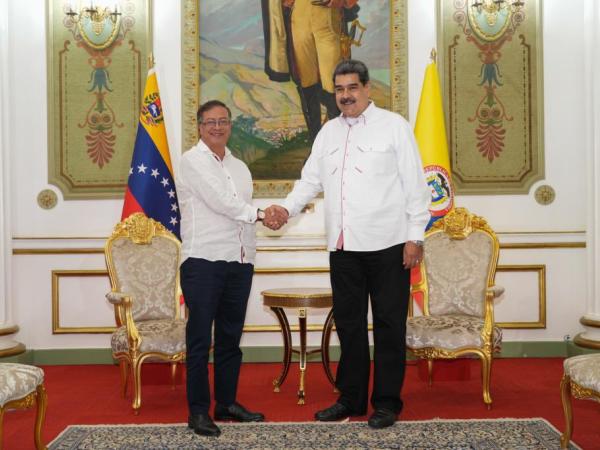 The keys to the first meeting between Petro and Maduro: what they talked about