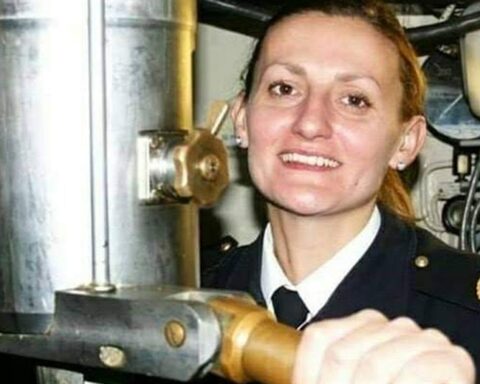 The moving story of Eliana Krawczyk, the only woman on board the Argentine submarine ARA San Juan, sunk 5 years ago