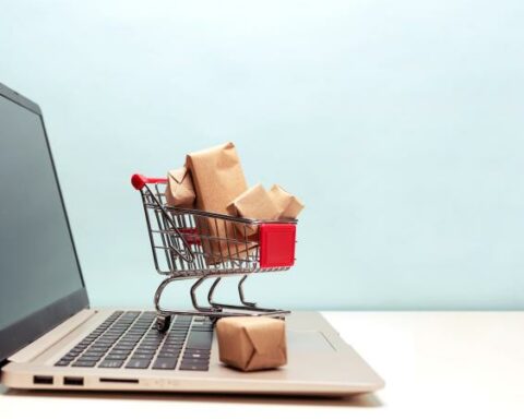 They ask the Government to reconsider the elimination of the day without VAT