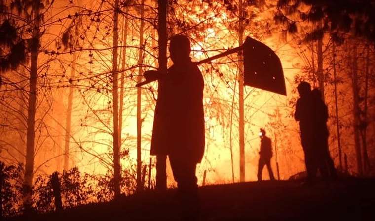 They control the fire in Samaipata, but they are concerned about the fires in the Noel Kempff and Otuquis protected areas