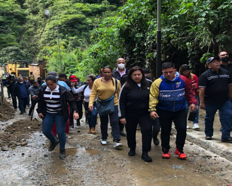 Inspeccionan afectaciones por lluvias en sectores Plan de Manzano y Blandín en Caracas