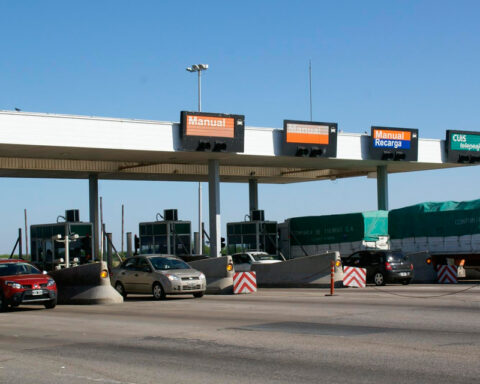 Tolls will start charging new rates from #15Nov
