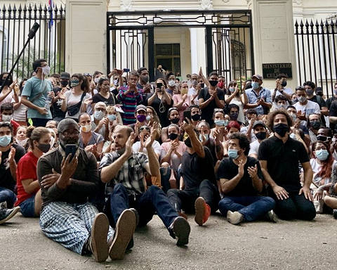 artistas, 27N, Cuba, represión, MINCULT