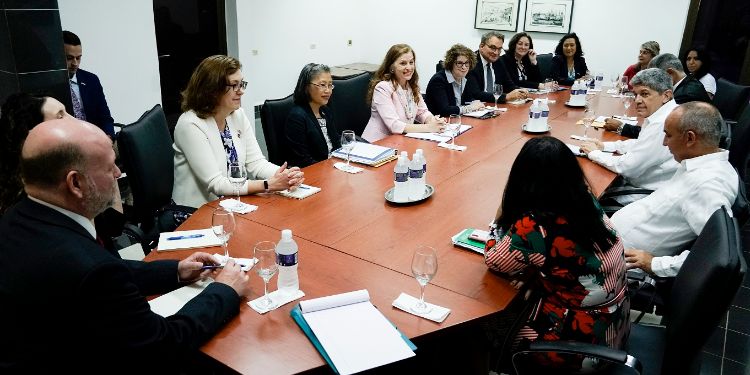 Cuba, Estados Unidos, Delegación, conversaciones