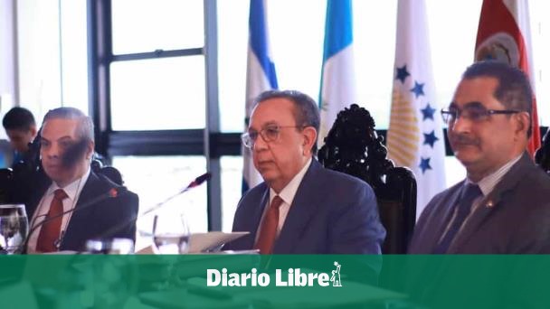 Valdez elected president of the Central American Monetary Council