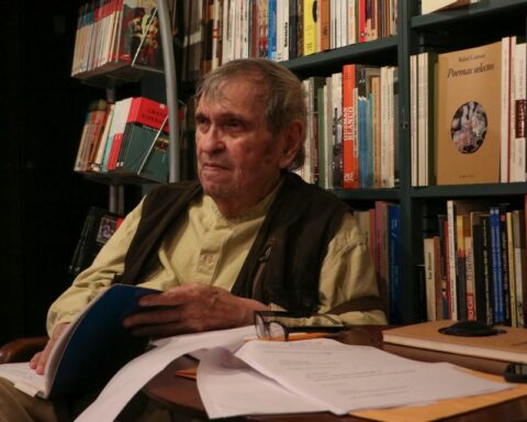 Venezuelan poet Rafael Cadenas won the Cervantes Prize in its 2022 edition