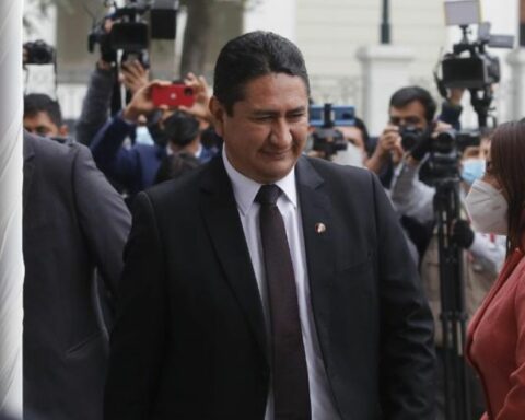 Vladimir Cerrón: Prosecutor's Office requests 36 months of preventive detention against leader of Peru Libre