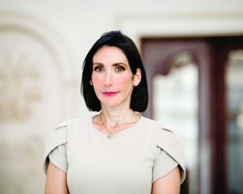 Why is Raquel Arbaje's Twitter account not found?