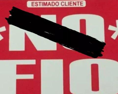 With sales of less than $100 per ticket, small shops trust more and more customers