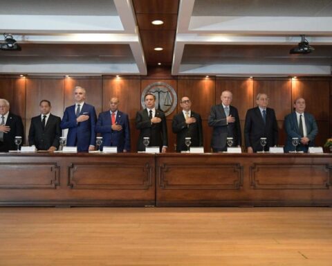 Publican obras sobre Referimiento Laboral y Estudios de Derecho Constitucional