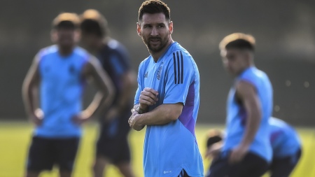 "Another World Cup starts and we will all be walking together"Messi harangued on Instagram