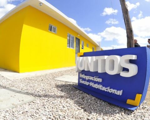 32 homes were delivered in Montevideo and Canelones