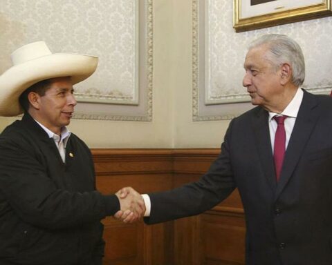 AMLO reiterates that Mexico has "open doors" to grant asylum to Pedro Castillo