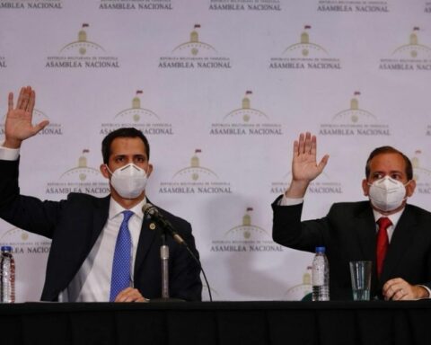 AN-2015: VP denounces "parliamentary coup" and the G3 asks the interim not to be an obstacle