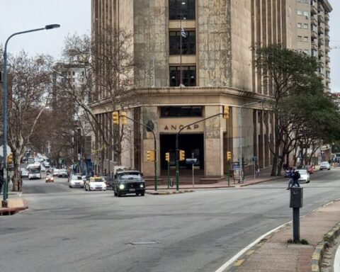 ANCAP has had sales of US$3 billion in 2022, but profits of US$6 million