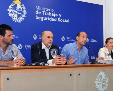 Accesos Program delivered work experience certificates to 29 participants